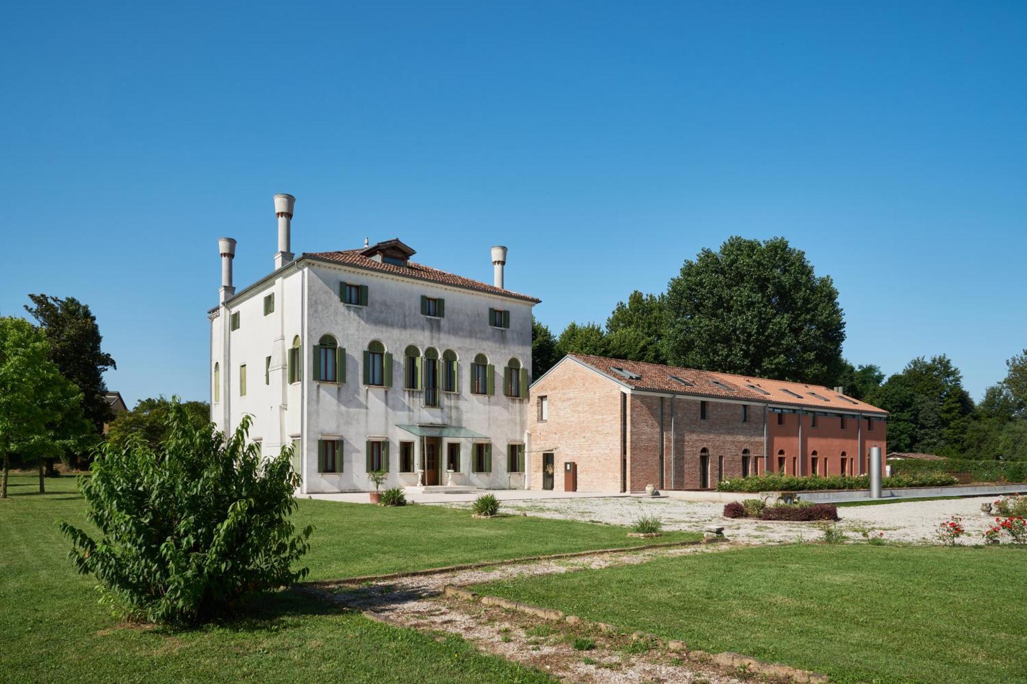 Villa Martin Sambruson Buitenkant foto